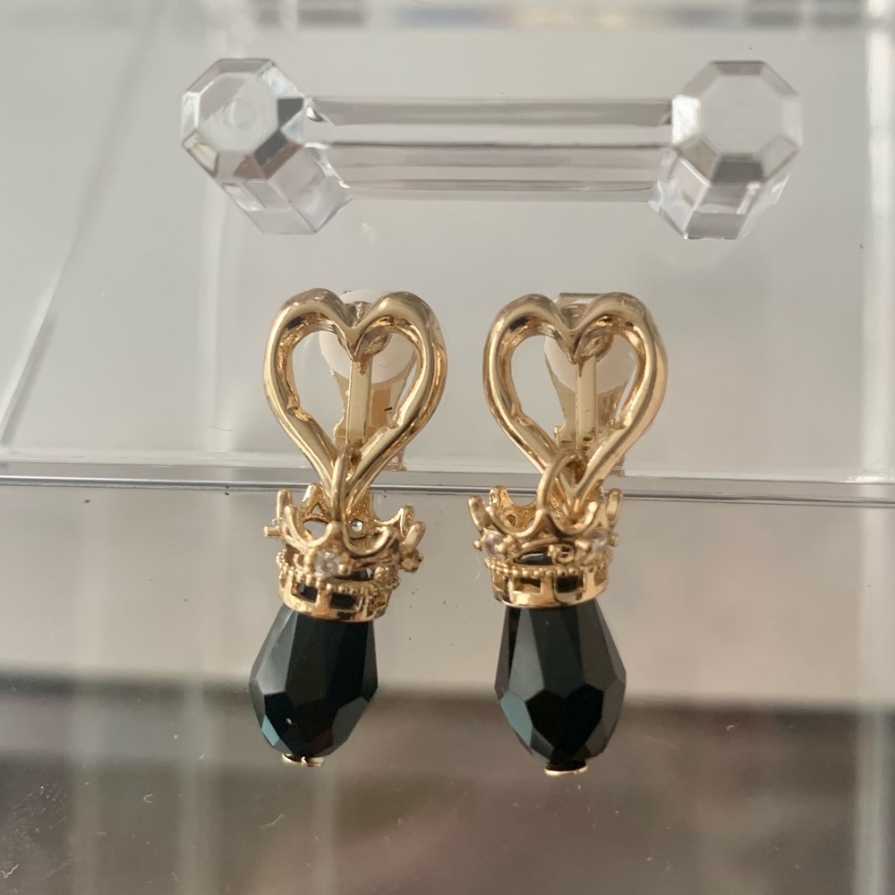 Ear Cuff # 9 - Picture 2 of 3